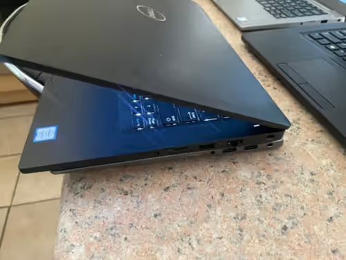 Dell Latitude E7480 - Intel Core i7 - 32GB RAM - 512GB SSD Windows 11 Pro Office 2024